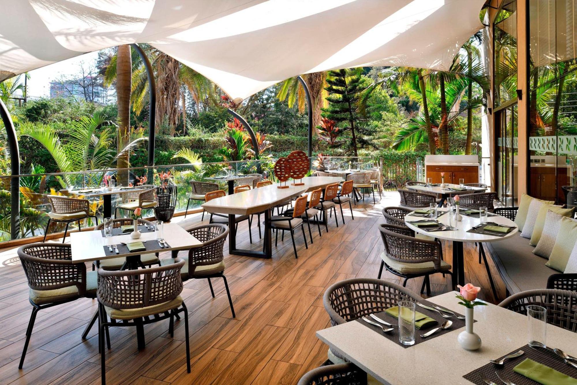 Four Points By Sheraton Nairobi Hurlingham Екстер'єр фото