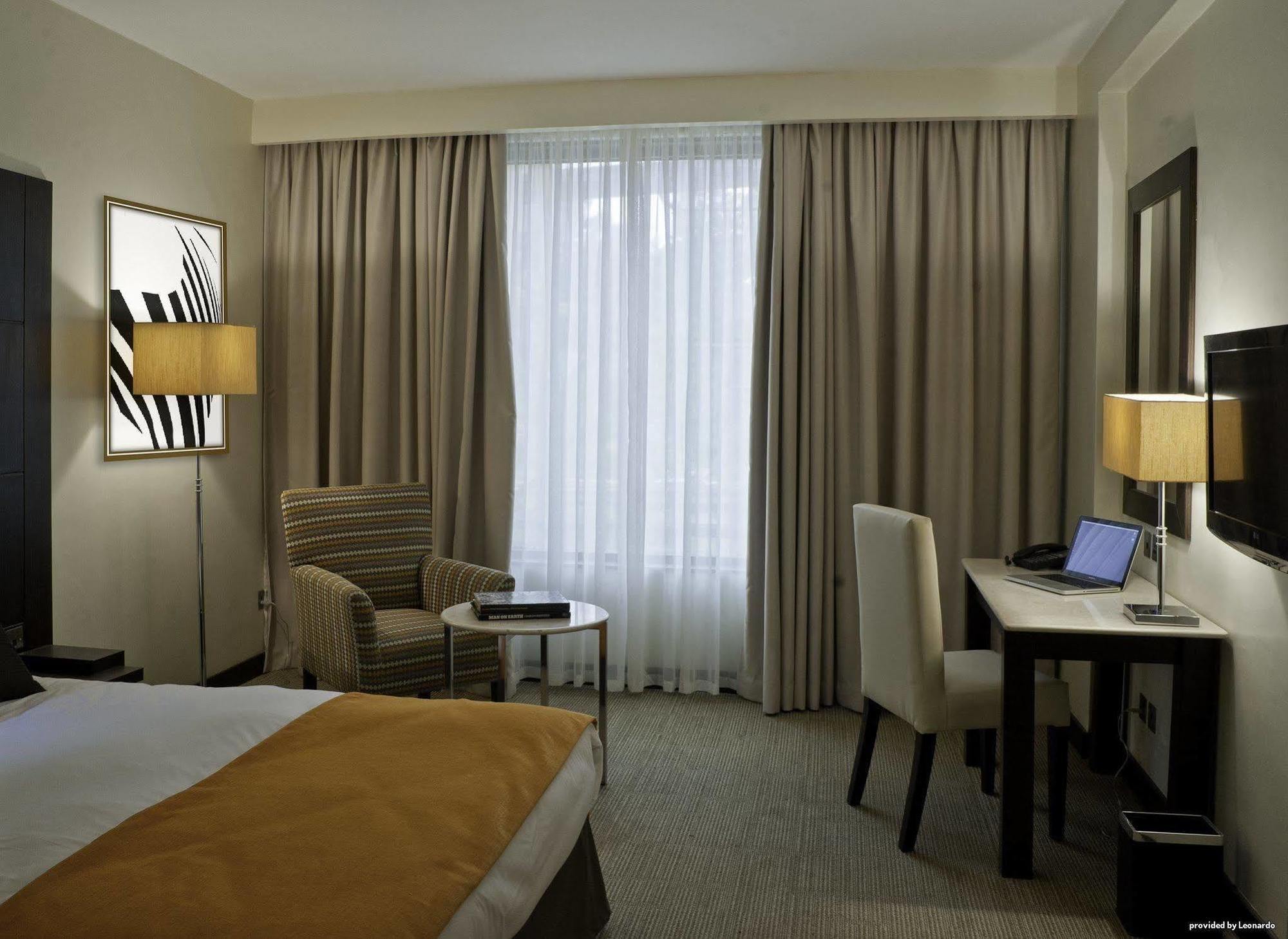 Four Points By Sheraton Nairobi Hurlingham Номер фото