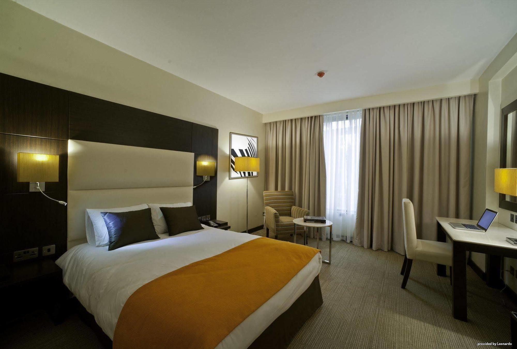Four Points By Sheraton Nairobi Hurlingham Номер фото