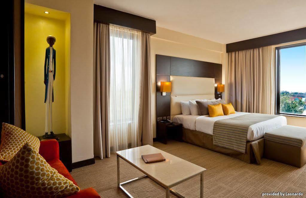 Four Points By Sheraton Nairobi Hurlingham Екстер'єр фото