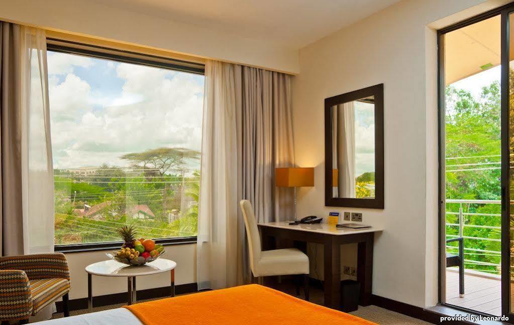 Four Points By Sheraton Nairobi Hurlingham Екстер'єр фото